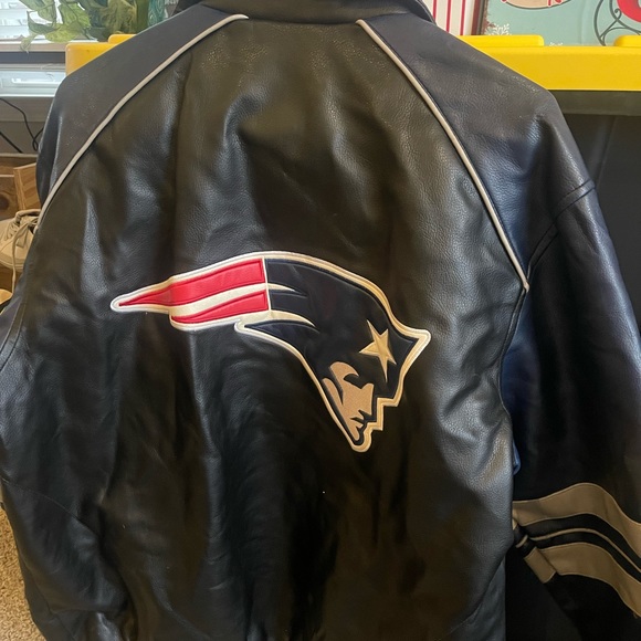 Vintage Patriots NFL Leather Jacket - Picture 2 of 8